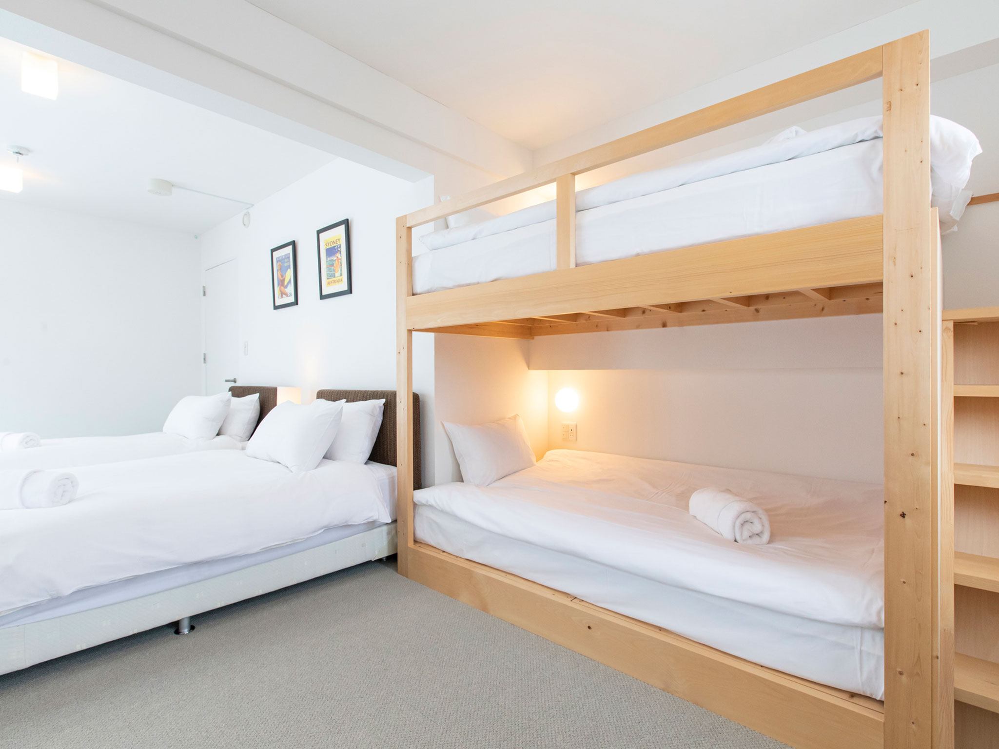 Ajisai Chalet - Twin beds and bunk beds